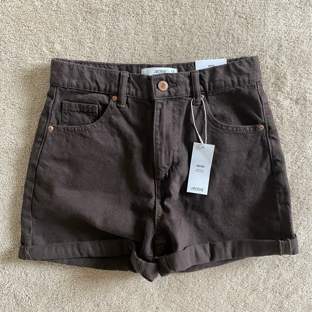 Ardene Brown High Waist Mom Shorts Relaxed Fit